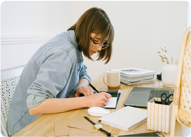 HOW TO START AN ONLINE JEWELRY BUSINESS IN 10 STEPS